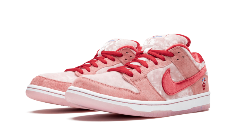 Nike X Strangelove Skateboards Dunk Low Pro QS розово-красные нубук-вельвет мужские-женские (35-44)